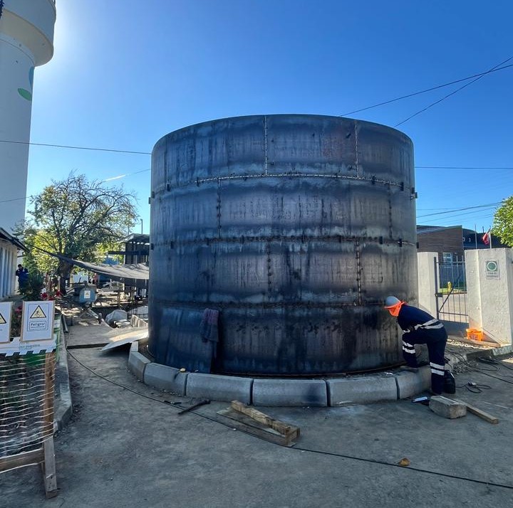 75 por ciento de avance presenta nuevo estanque de Lumaco